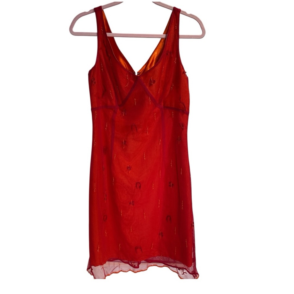 Express Red Midi Dress with Elegant Design - Picture 5 of 9